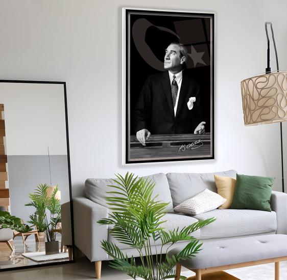 Metal Çerçeveli Atatürk Cam Tablo