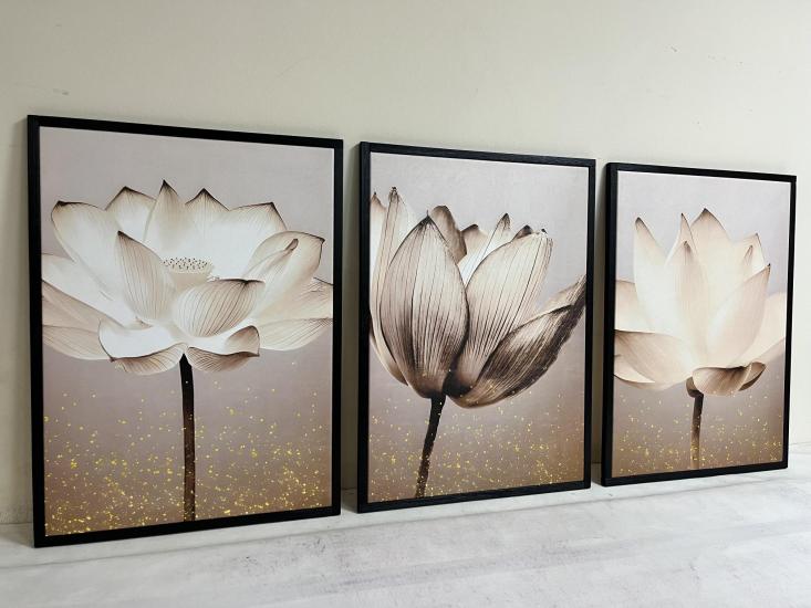 Ahşap Çerçeveli Canlı Çiçekler Kanvas Tablo